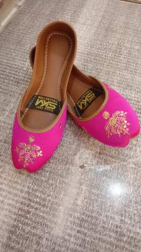 [SHOE-KHU-007] Women's Khussa - SKM Collection - Hot Pink Gold Sequin